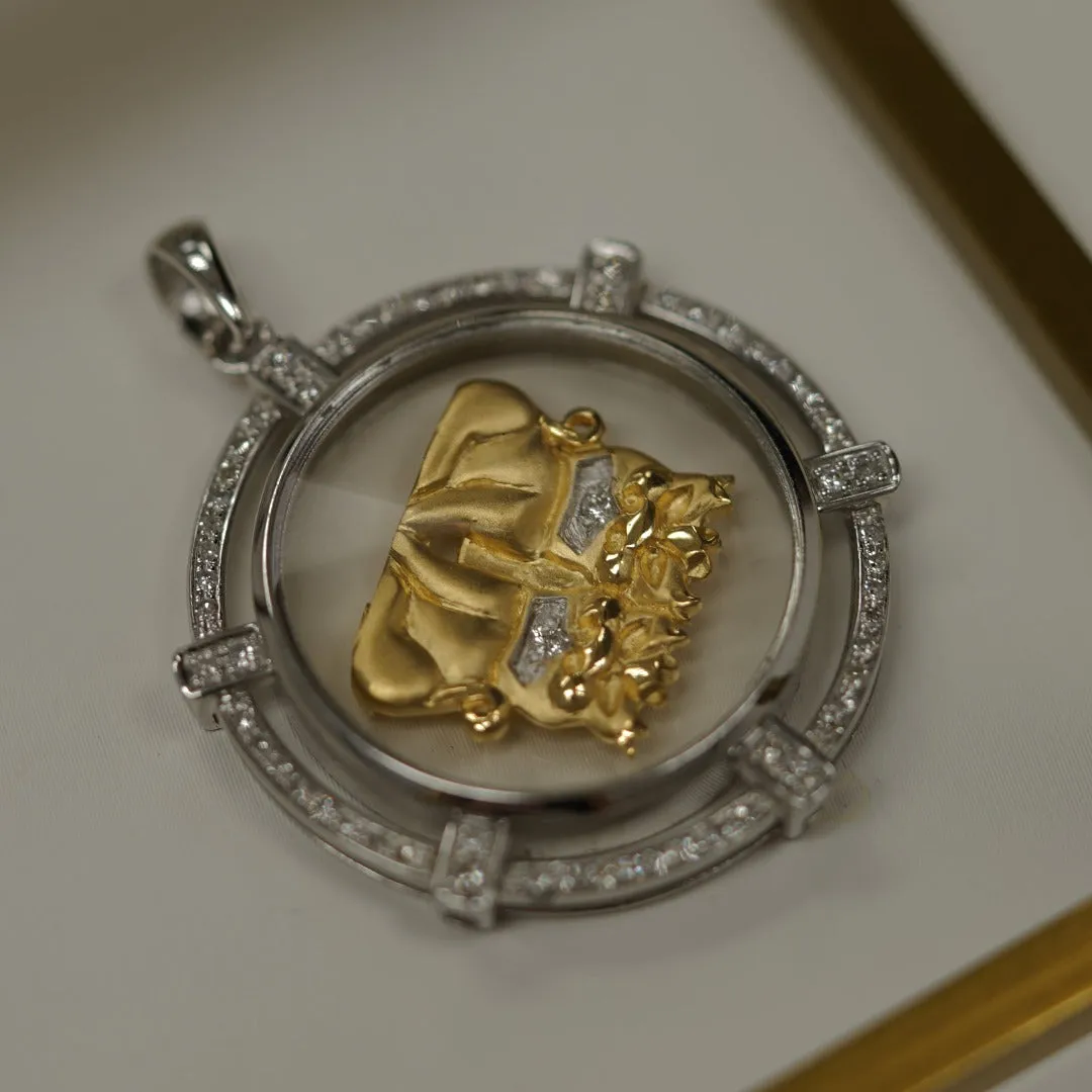 18K白金鑽石麒麟吊墜