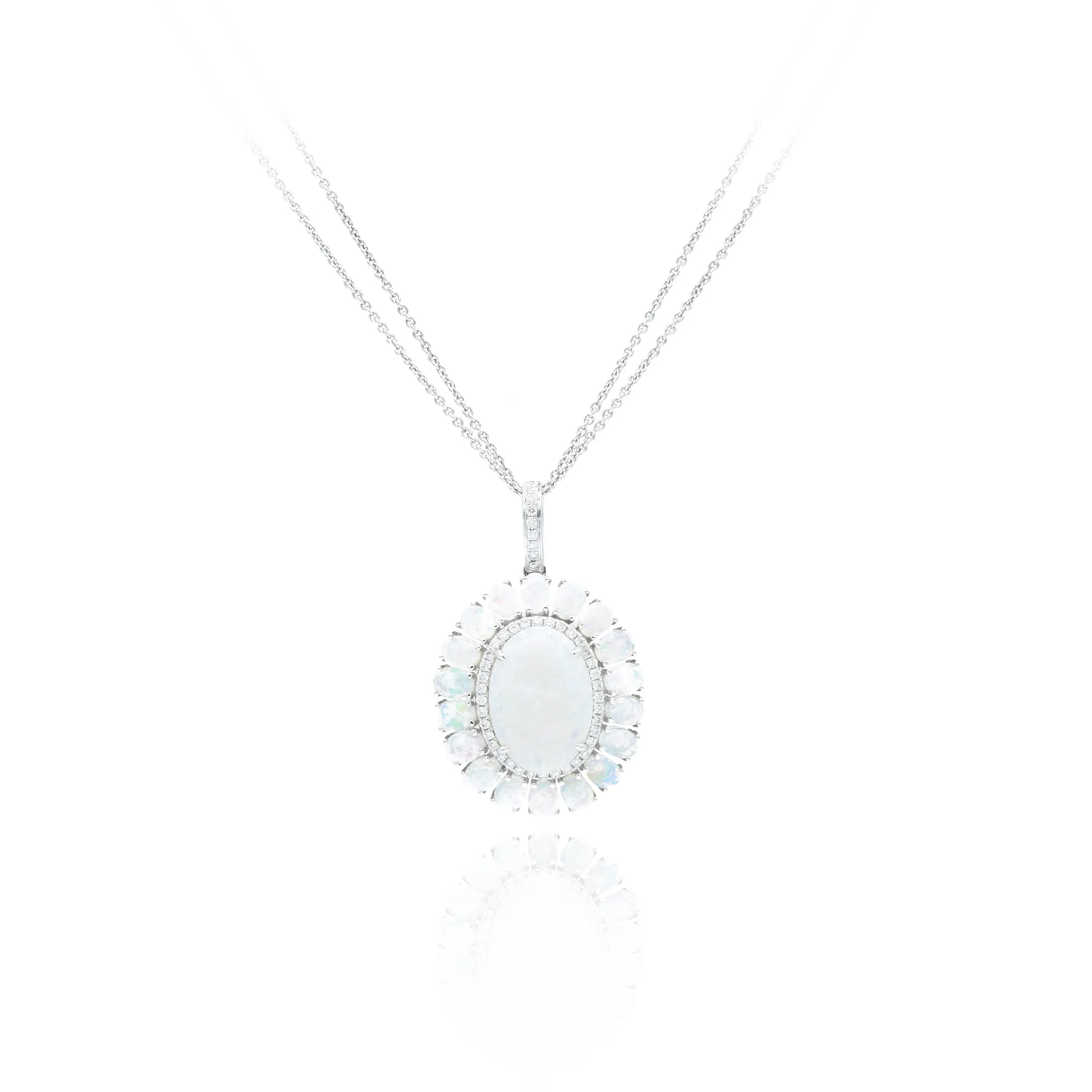 18kt White Gold Opal Pendant
