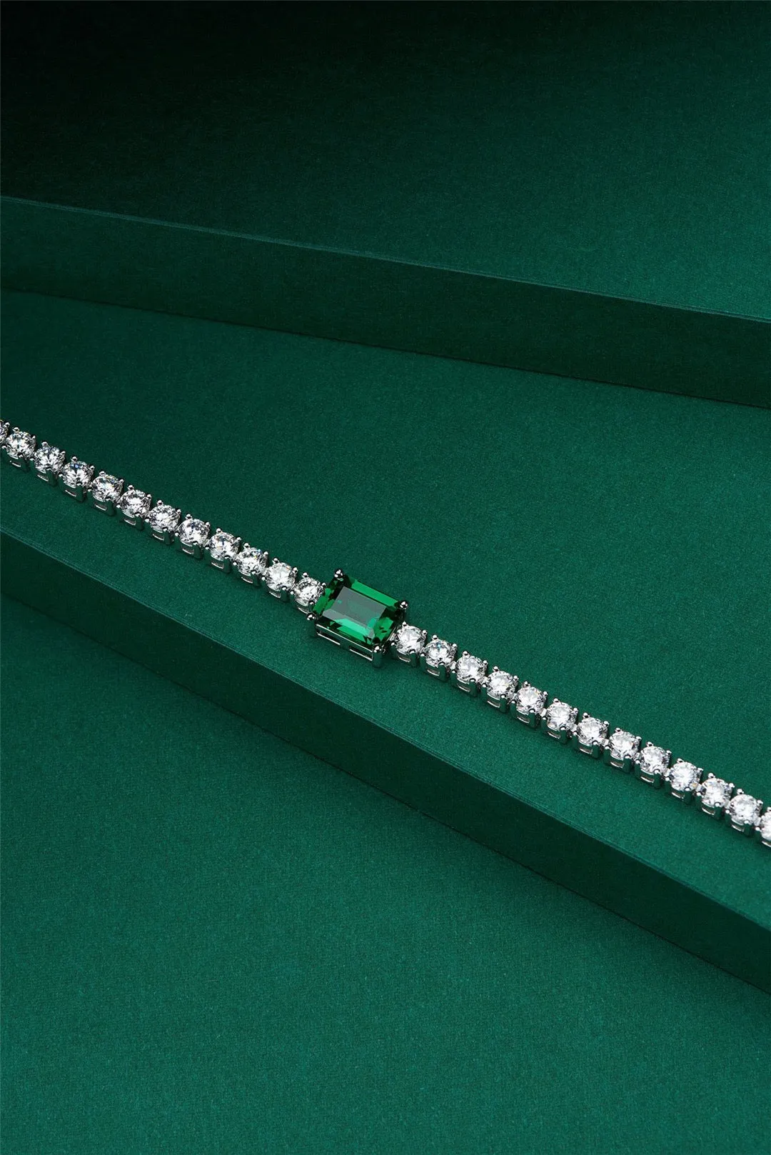 1ct Emerald Cut Tennis Bracelet 18K Gold Plated
