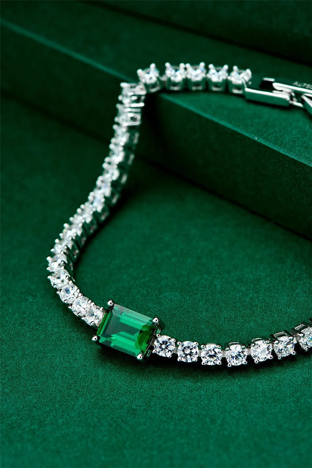 1ct Emerald Cut Tennis Bracelet 18K Gold Plated