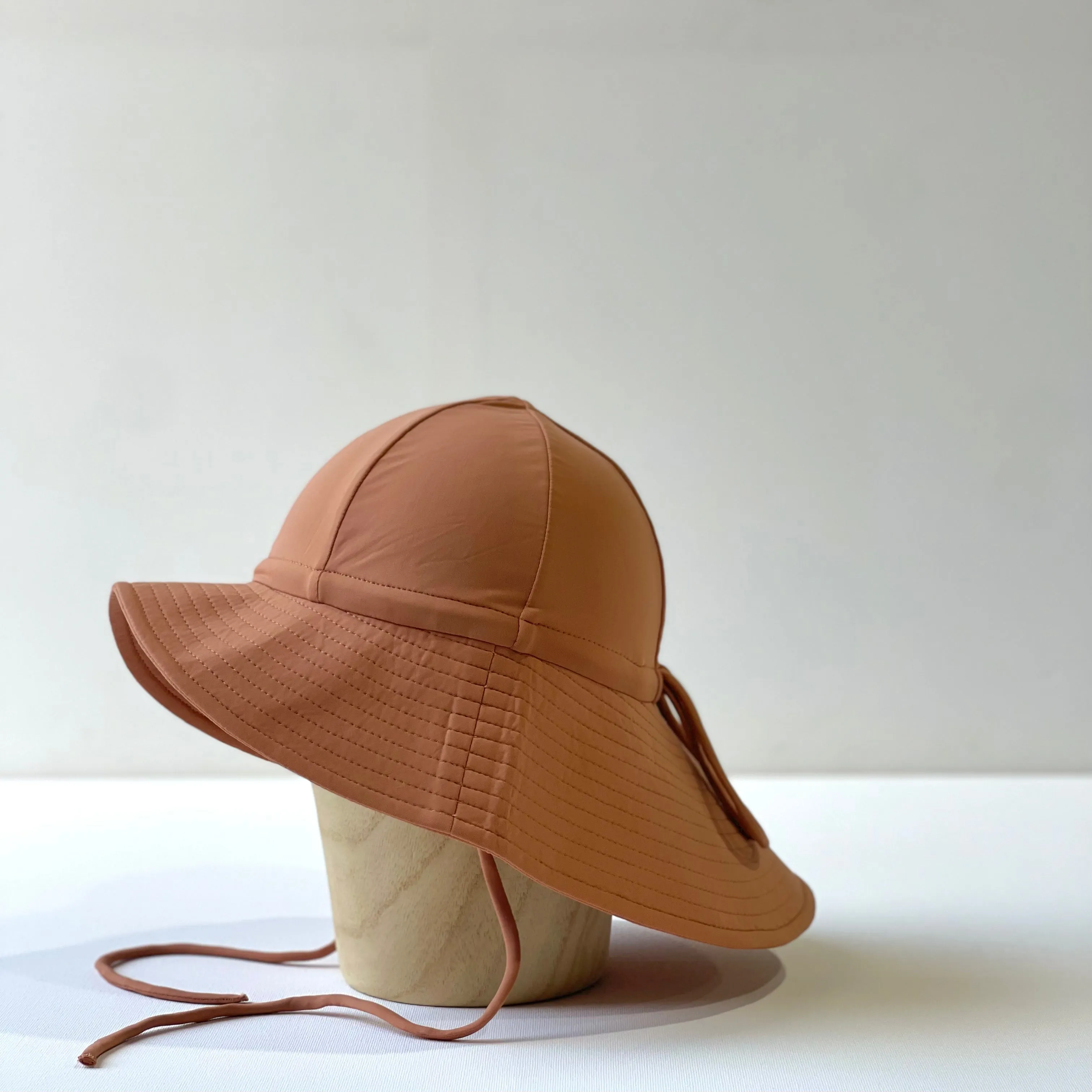 floppy hat | swim | cocoa