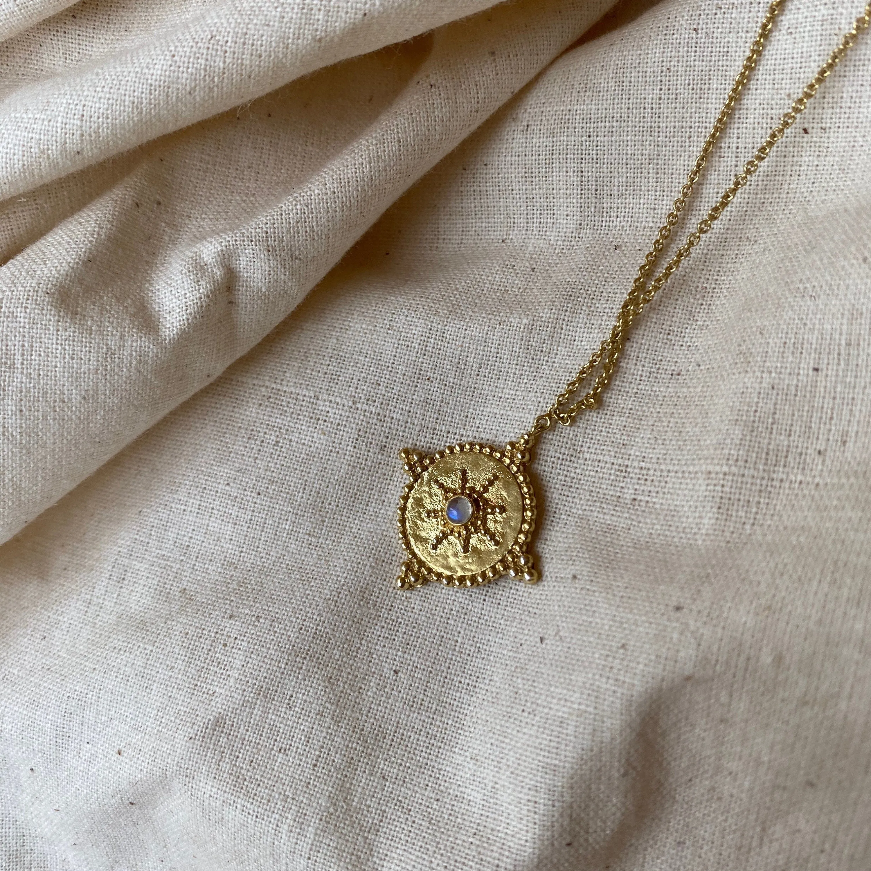 Isabelle Compass Gold Rainbow Moonstones Necklace