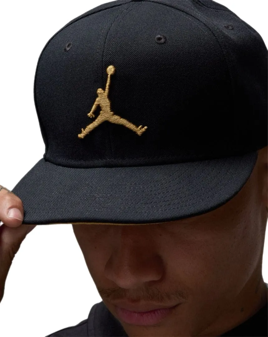 Jordan Jumpan Pro Hat - Black / Gold