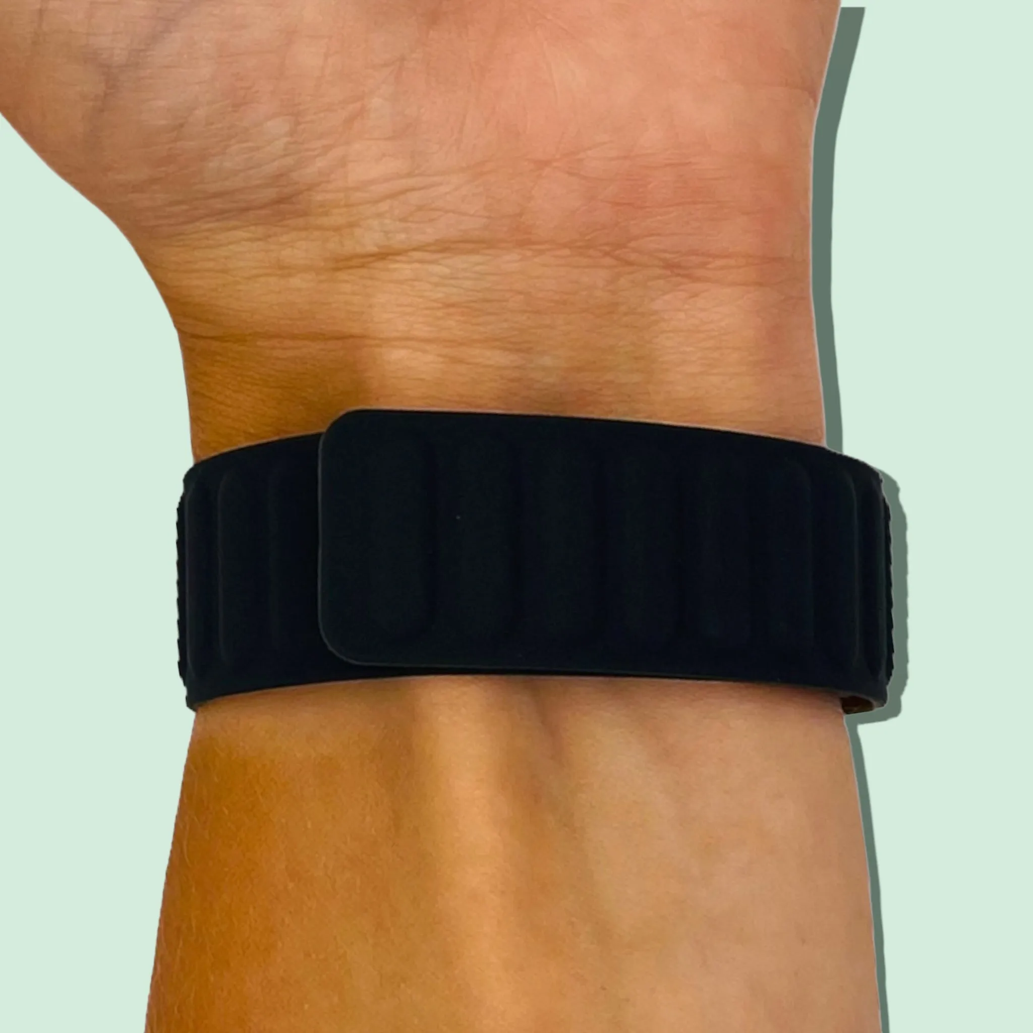Magnetic Silicone Watch Straps Compatible with the Xiaomi Amazfit Smart Watch, Smart Watch 2