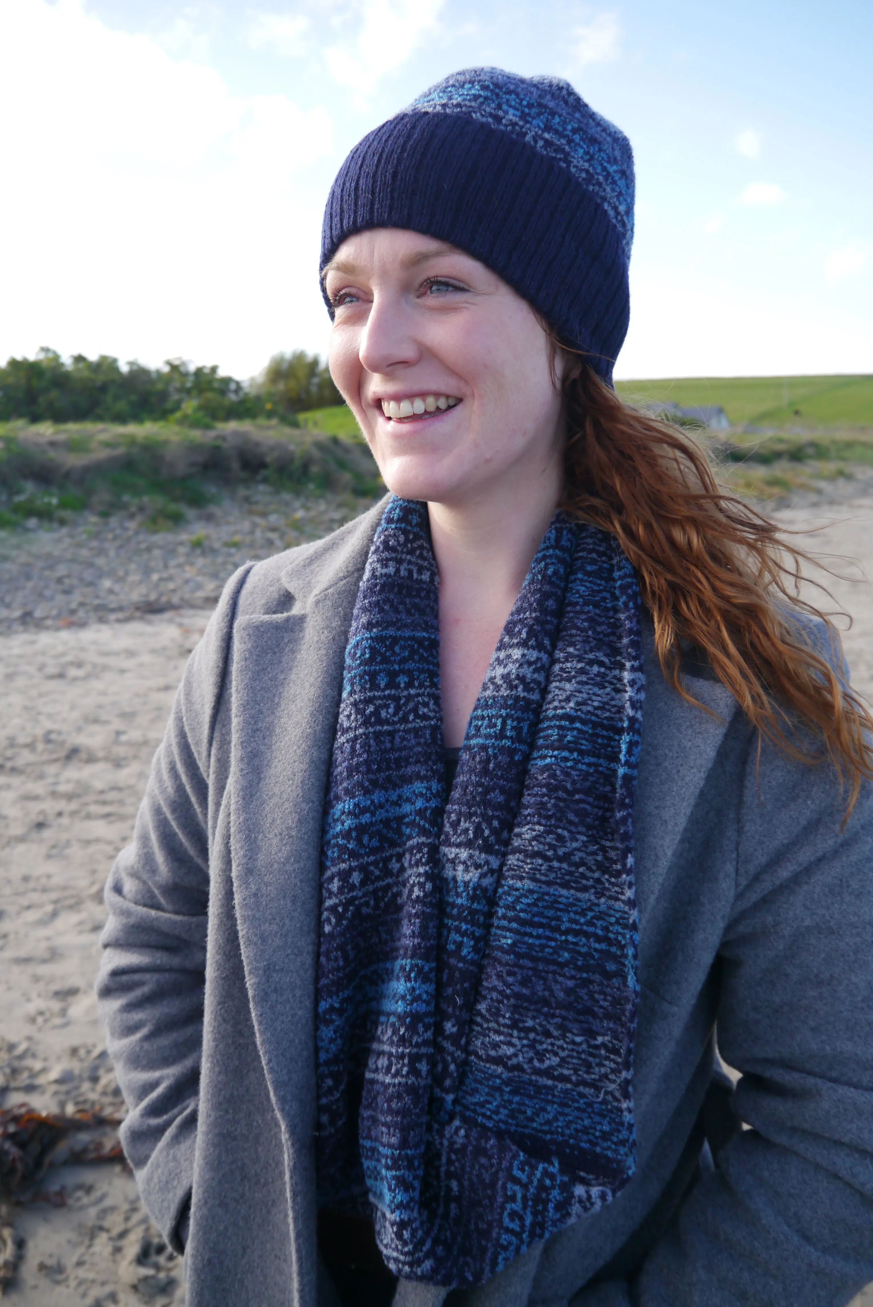 NEW Annie Glue Stormy Seas Fair Isle Hat