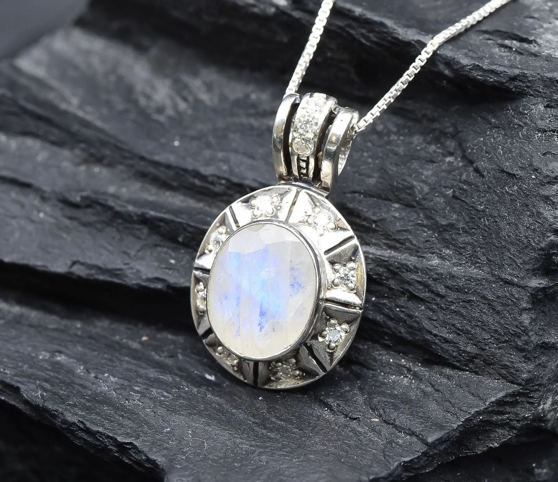 Rainbow Moonstone Necklace - Vintage Moonstone Necklace - Statement Moonstone Pendant