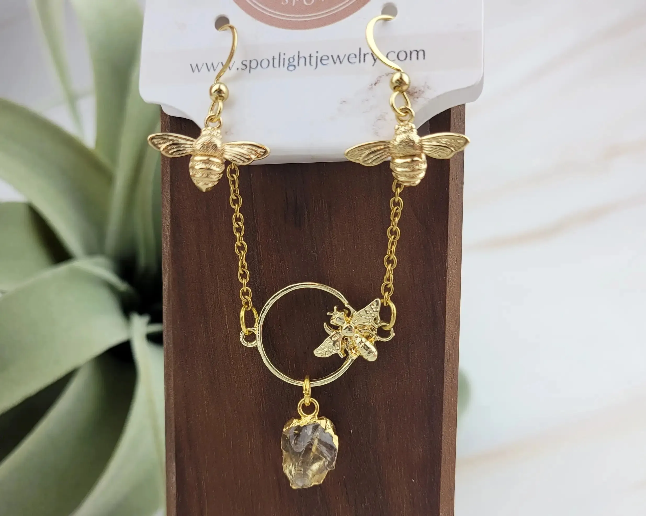 SpotLight Jewelry - 18k Gold Bee Jewelry Set - Bee Necklace and Earrings