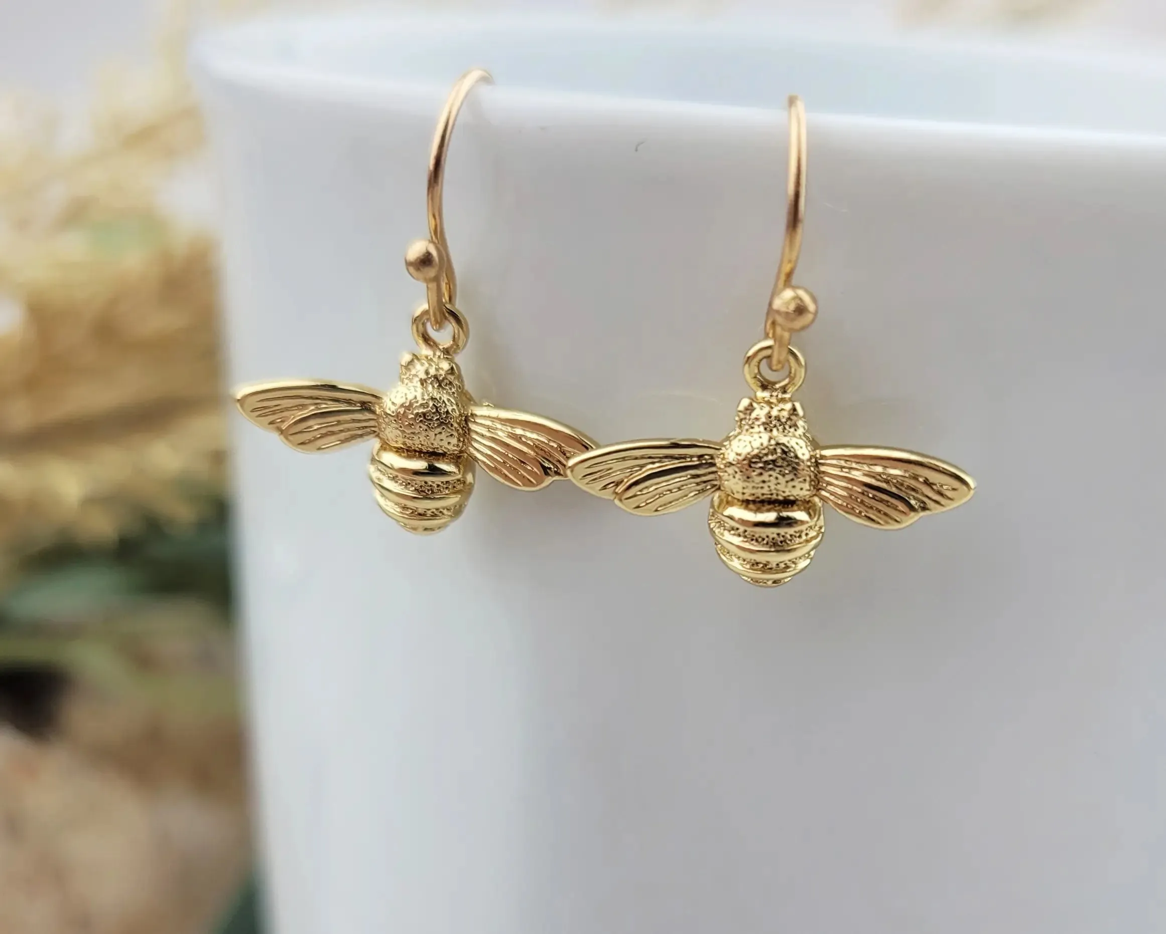 SpotLight Jewelry - 18k Gold Bee Jewelry Set - Bee Necklace and Earrings