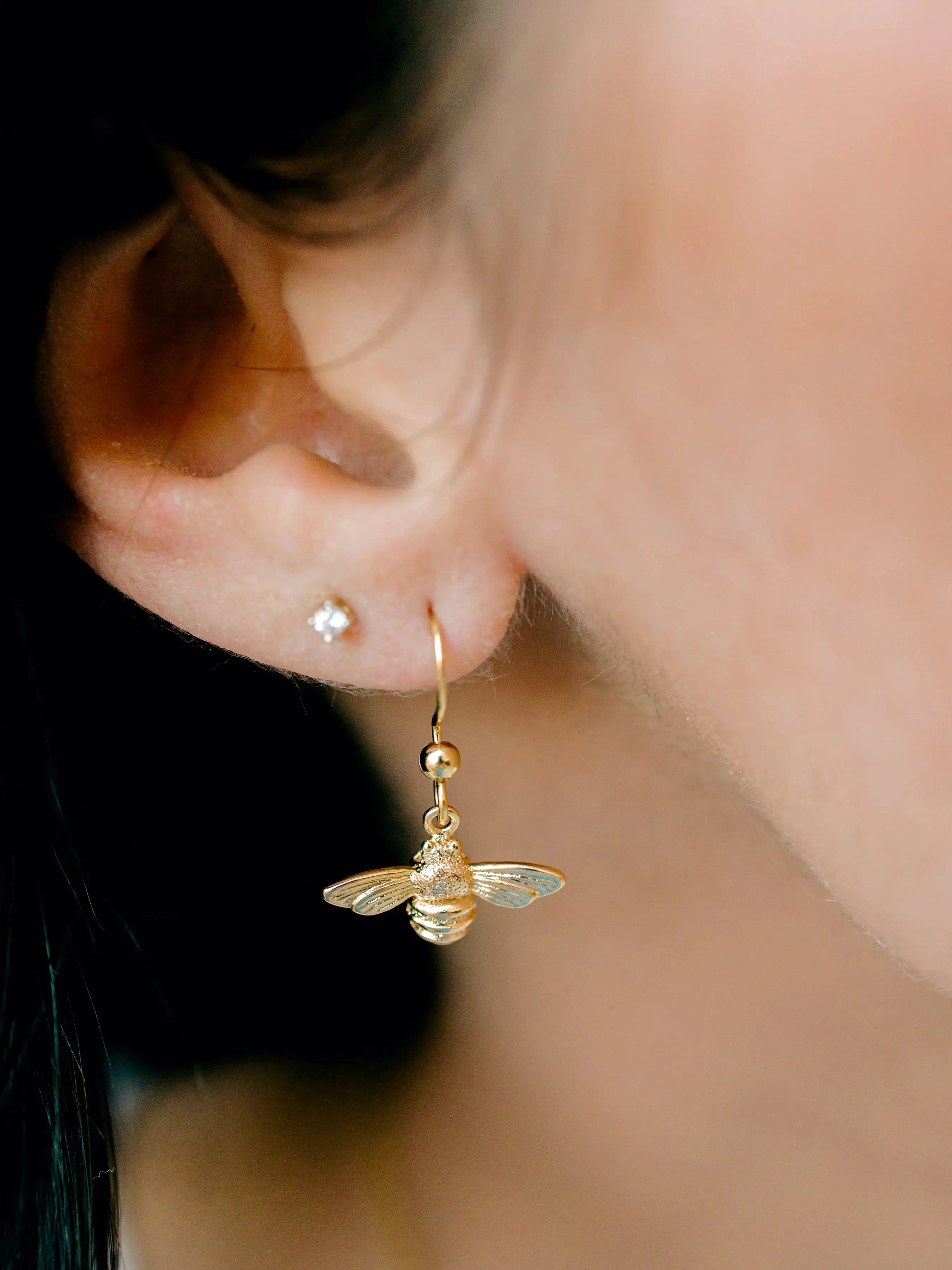 SpotLight Jewelry - 18k Gold Bee Jewelry Set - Bee Necklace and Earrings