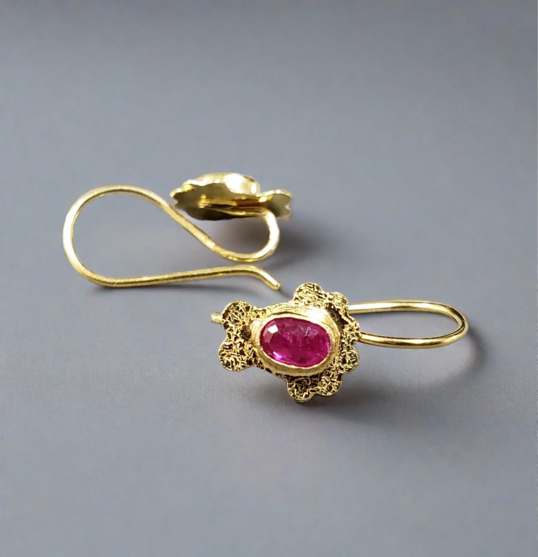 Textured Ruby Earrings Gold 18k