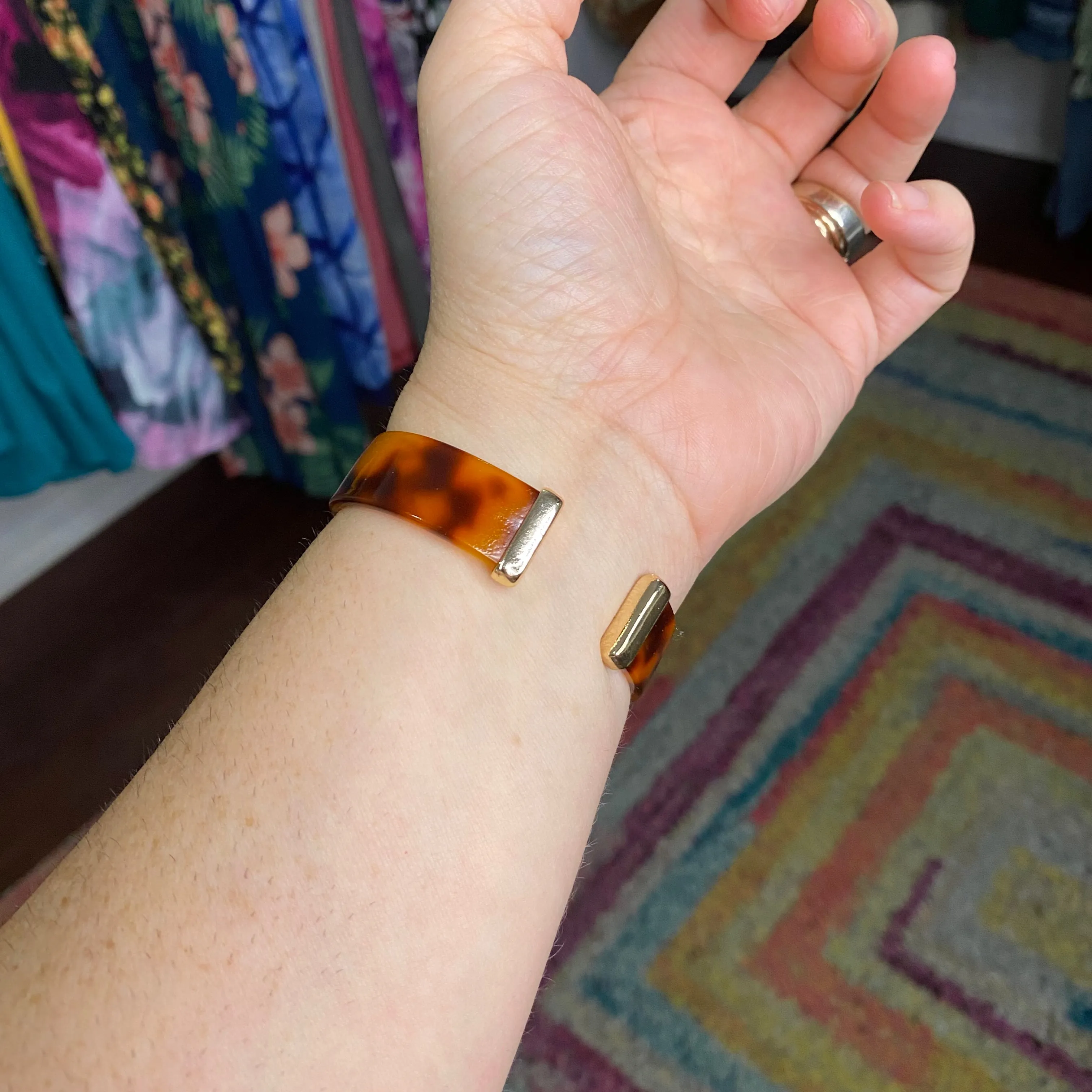 tortoise shell cellulose cuff