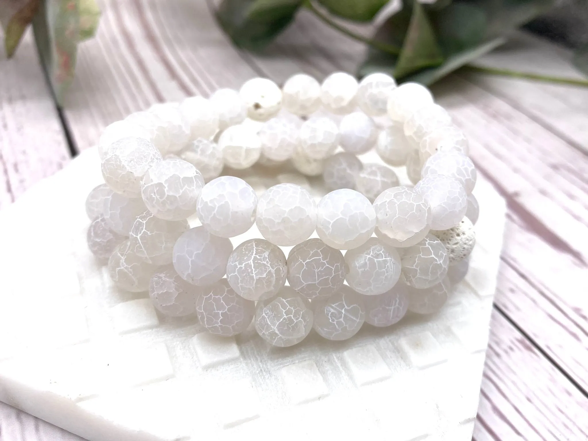 White Agate Crystal Chunky Beaded Bracelet - Oil Diffuser Bracelet